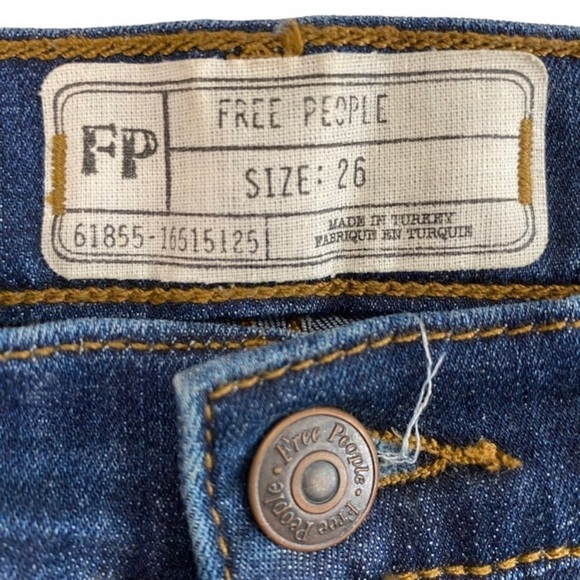 Free people - Dark Denim Busted Knee Skinny Jean - Size 26 turkey - Picture 6 of 9